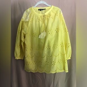 Tolani Collection eyelet blouse